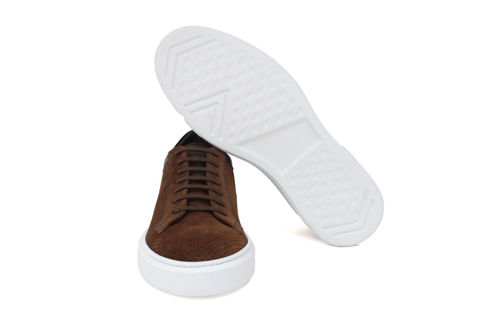 Sneaker in camoscio traforato color ciocolat e fondo in gomma leggera 326COCFLO 1096 ROSSI