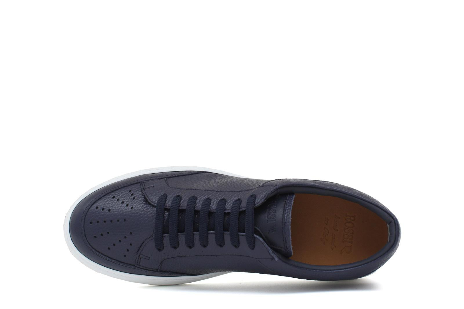 Sneaker in vitello bottalato color blu e fondo in gomma leggera 643VBOTTN 149 ROSSI