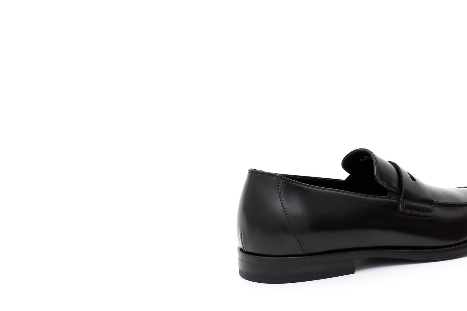 Mocassino con mascherina in vitello spazzolato nero e fondo in cuoio 6834TNCUO 203 ROSSI