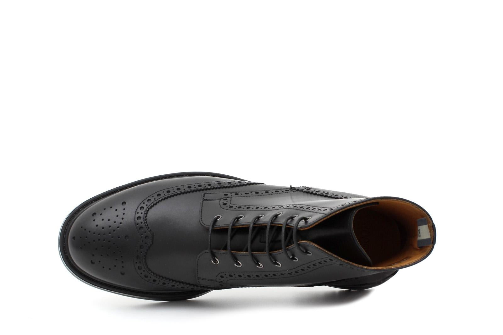 Polacchino stringato stile inglese in vitello nero e fondo in gomma 8109PSNER 142 ROSSI