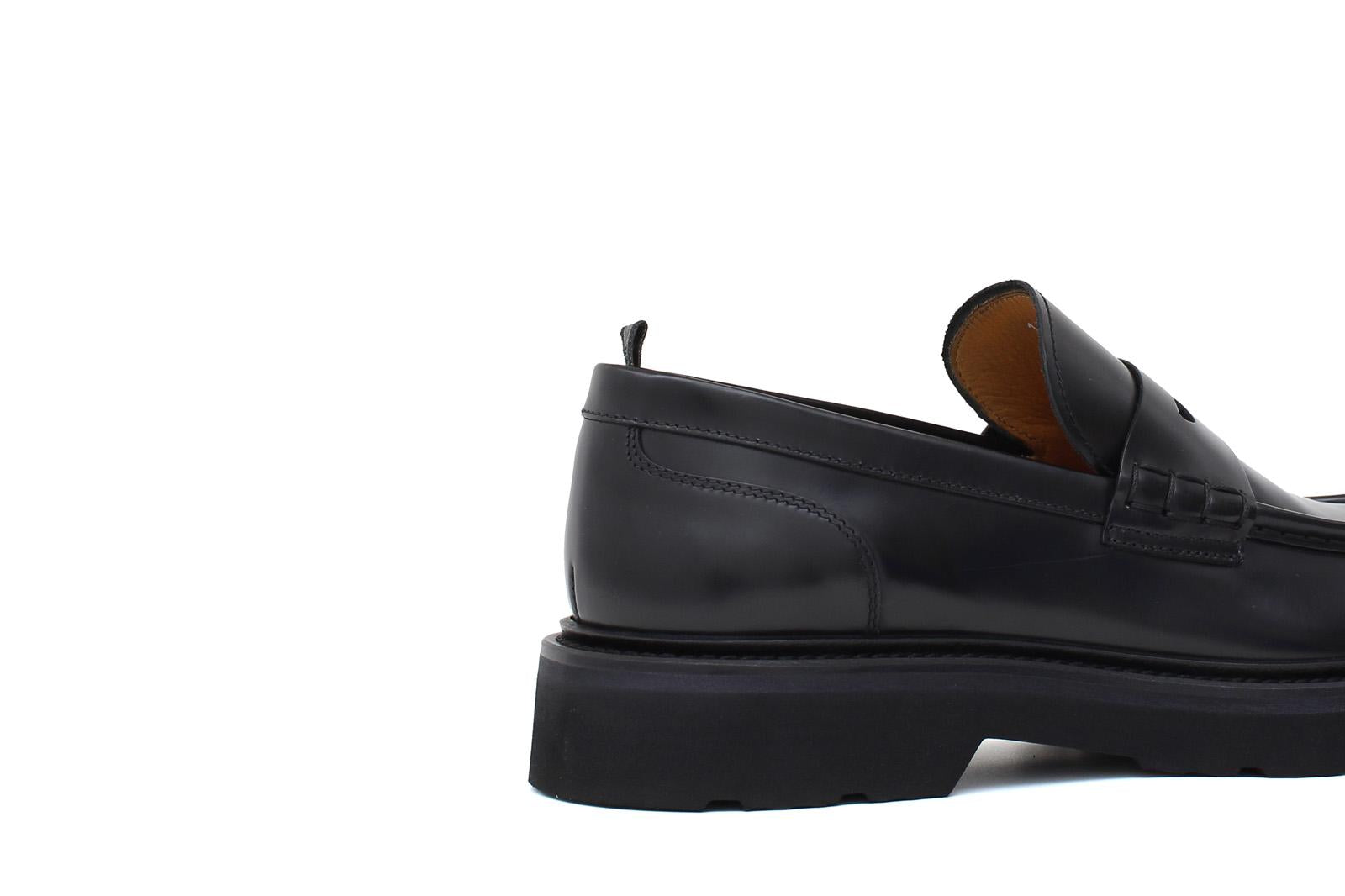 Mocassino stile ingegnere in vitello spazzolato semilucido nero e fondo gomma leggera 1223CLN 390 ROSSI