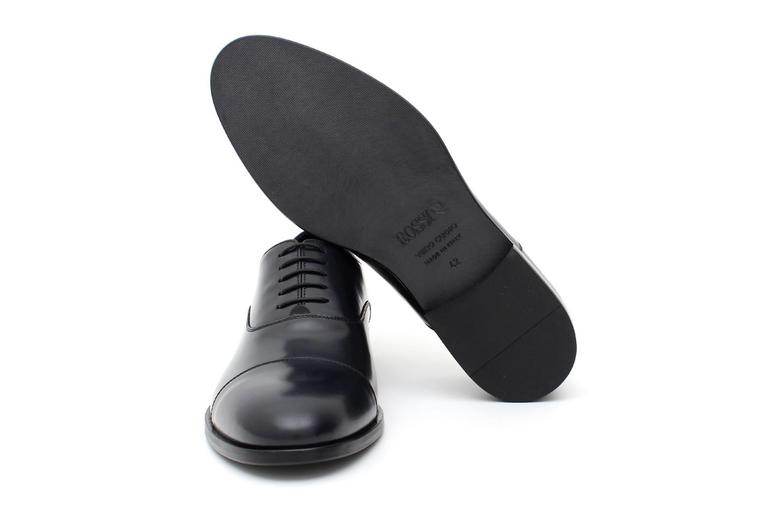 Francesina con puntalino in vitello spazzolato blu scuro con fondo in cuoio<BR/> 300TBLU 609 ROSSI