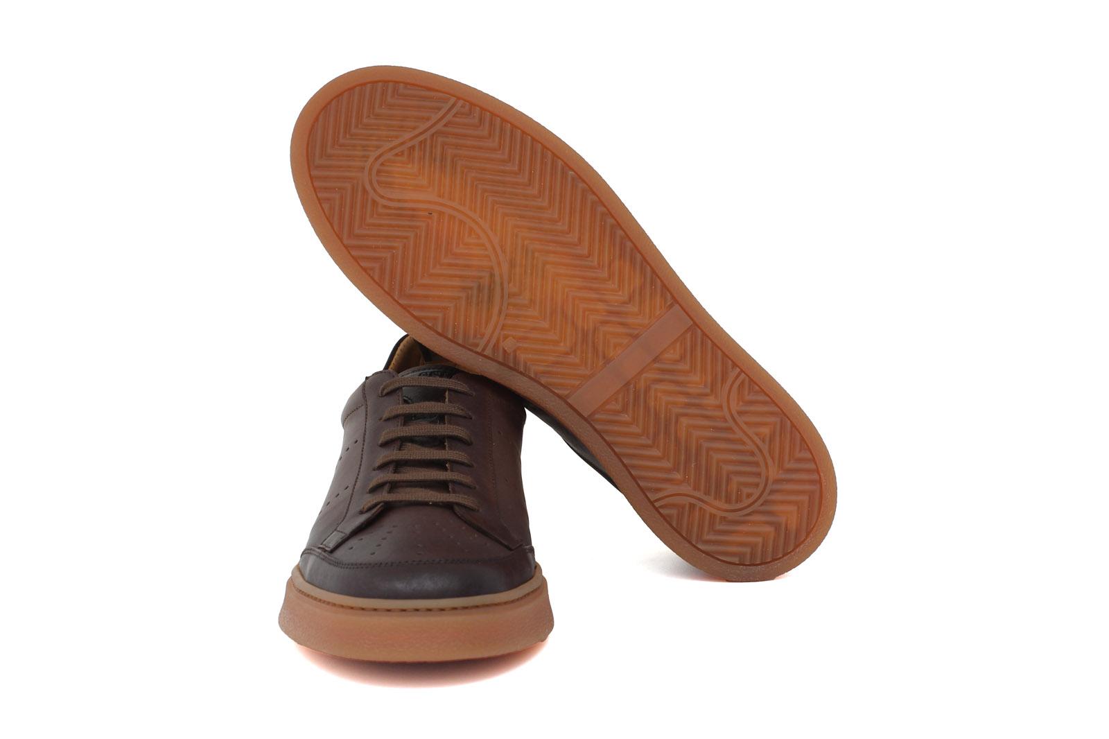 Sneaker in vitello naturale marrone sfumato e fondo in gomma 1051DCAS 66 ROSSI