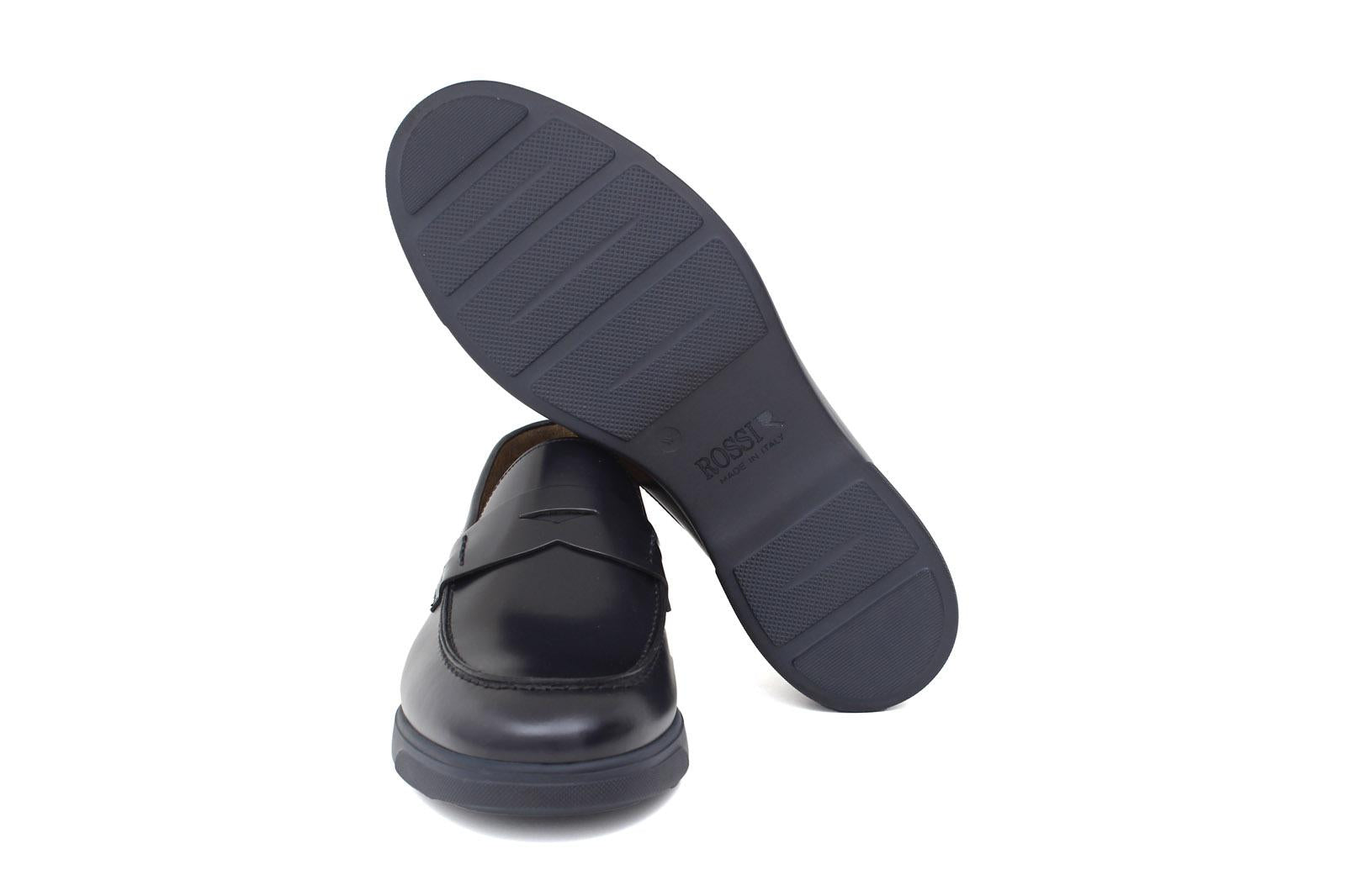 Mocassino in vitello sfoderato spazzolato blu con fondo gomma leggera 1076CBLU 72 ROSSI