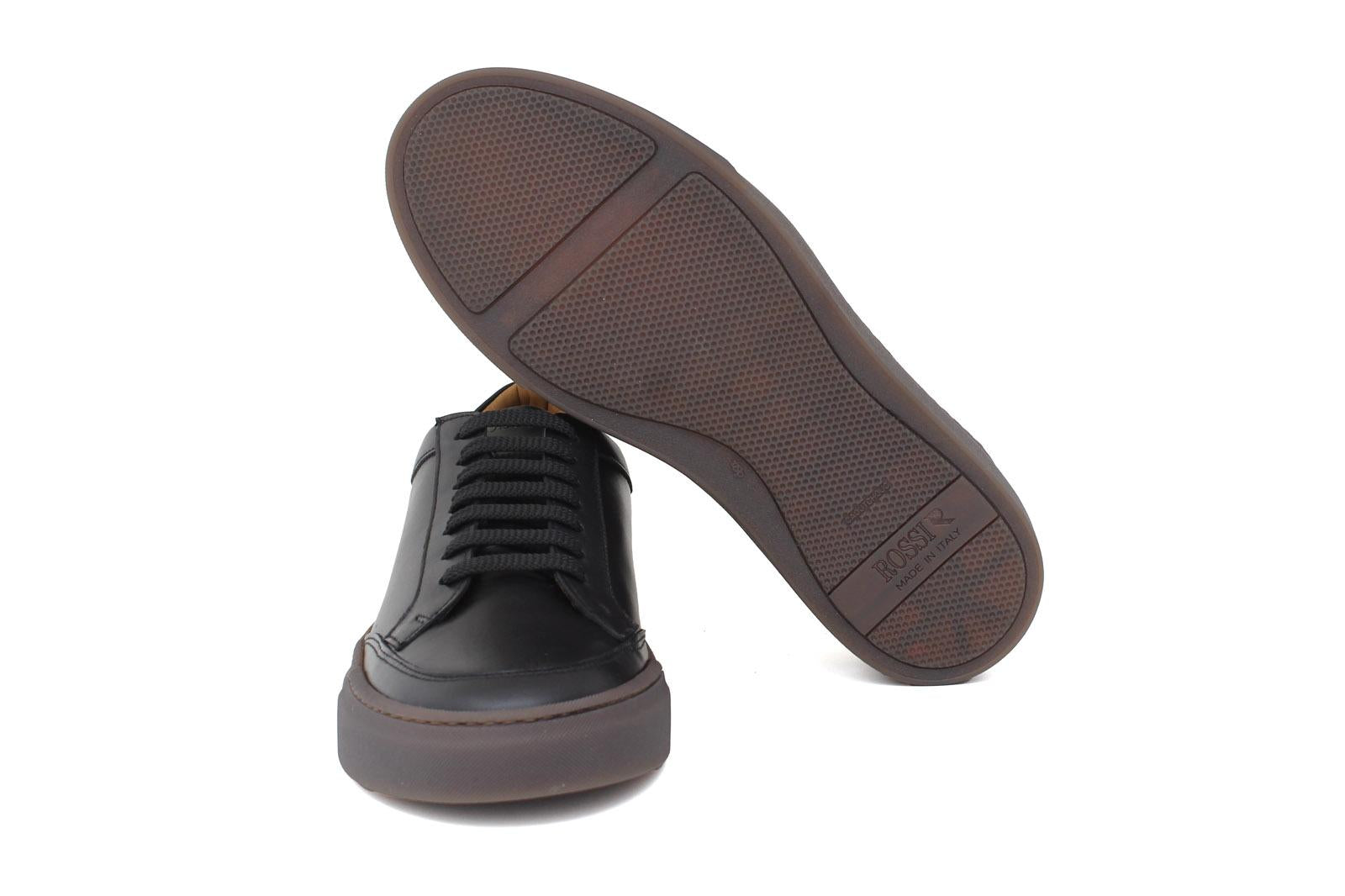 Sneakers in vitello morbido nero con fondo in gomma 643LPNE 1061 ROSSI