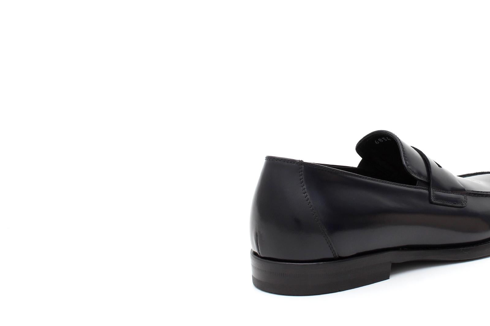 Mocassino con mascherina in vitello spazzolato blu scuro e fondo in cuoio 6834TBCUO 427 ROSSI
