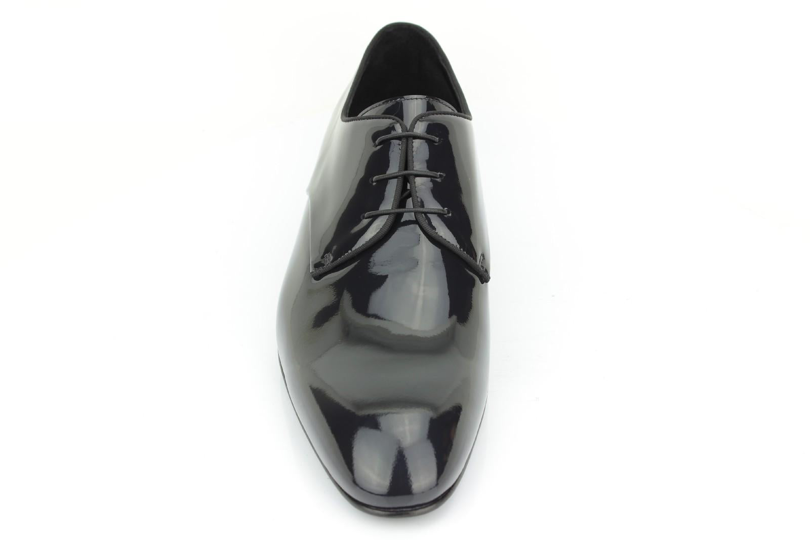 Derby in vernice nera con fondo in cuoio antiscivolo 7621VERB 1017 ROSSI