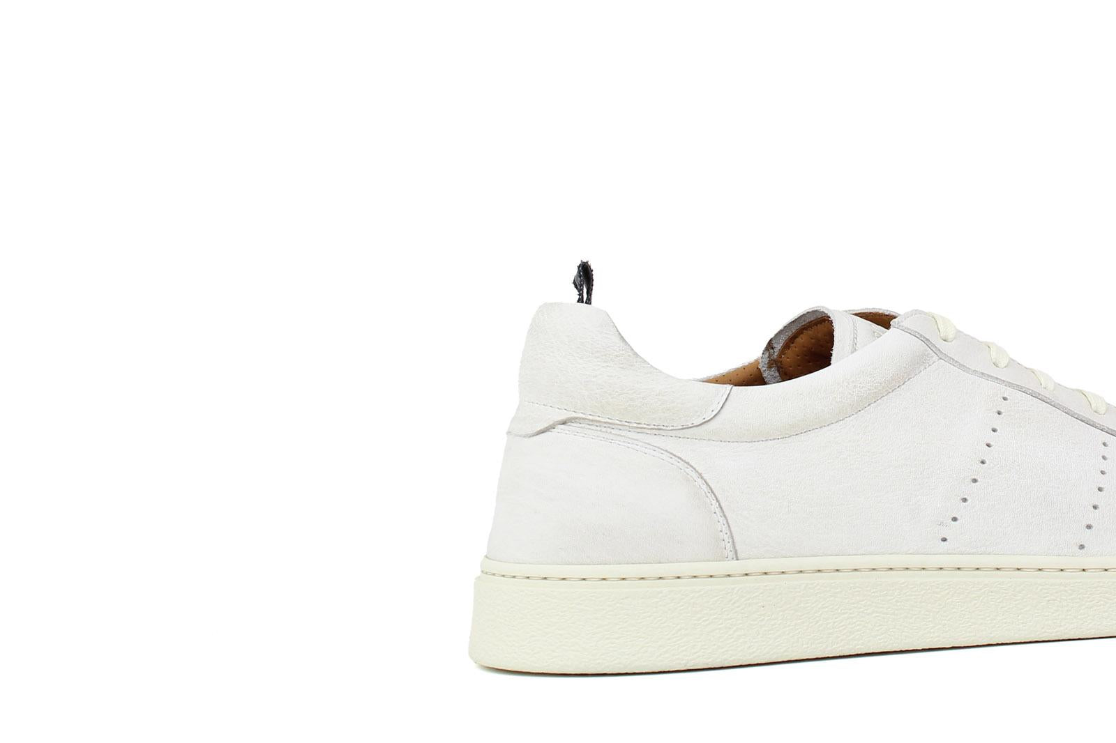Sneaker in vitello anticato colore off white e fondo in gomma 1051DPAN 1109 ROSSI