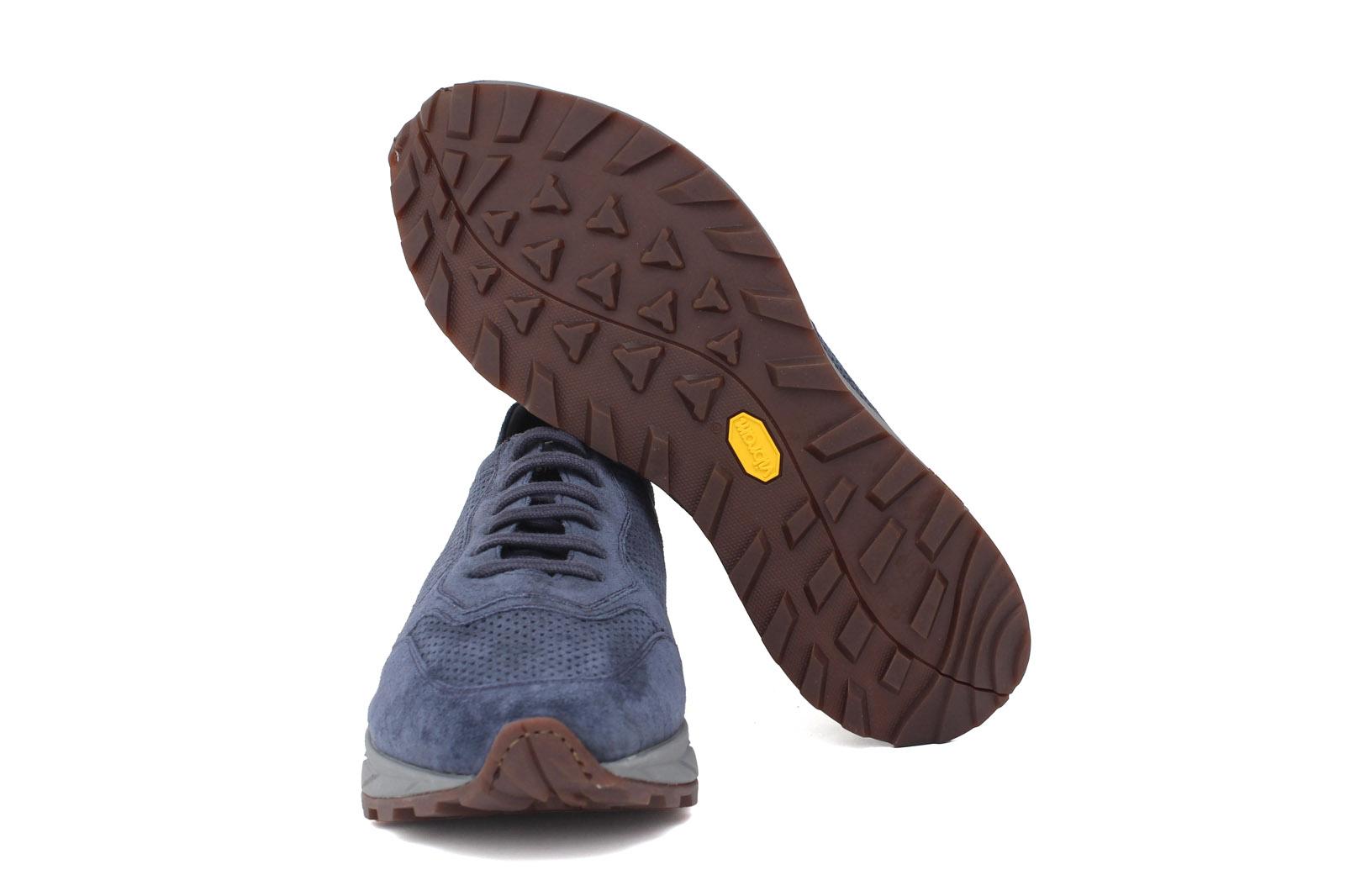 Sneaker in camoscio traforato colore navy e fondo leggero Vibram 1010FLTZ 1102 ROSSI