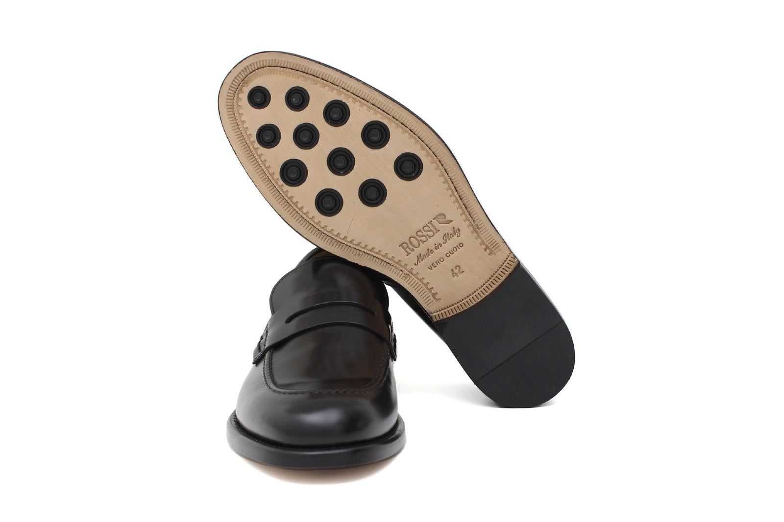 Mocassino sfoderato in vitello spazzolato nero con fondo in cuoio antiscivolo cucito blake 7635CNE 502 ROSSI
