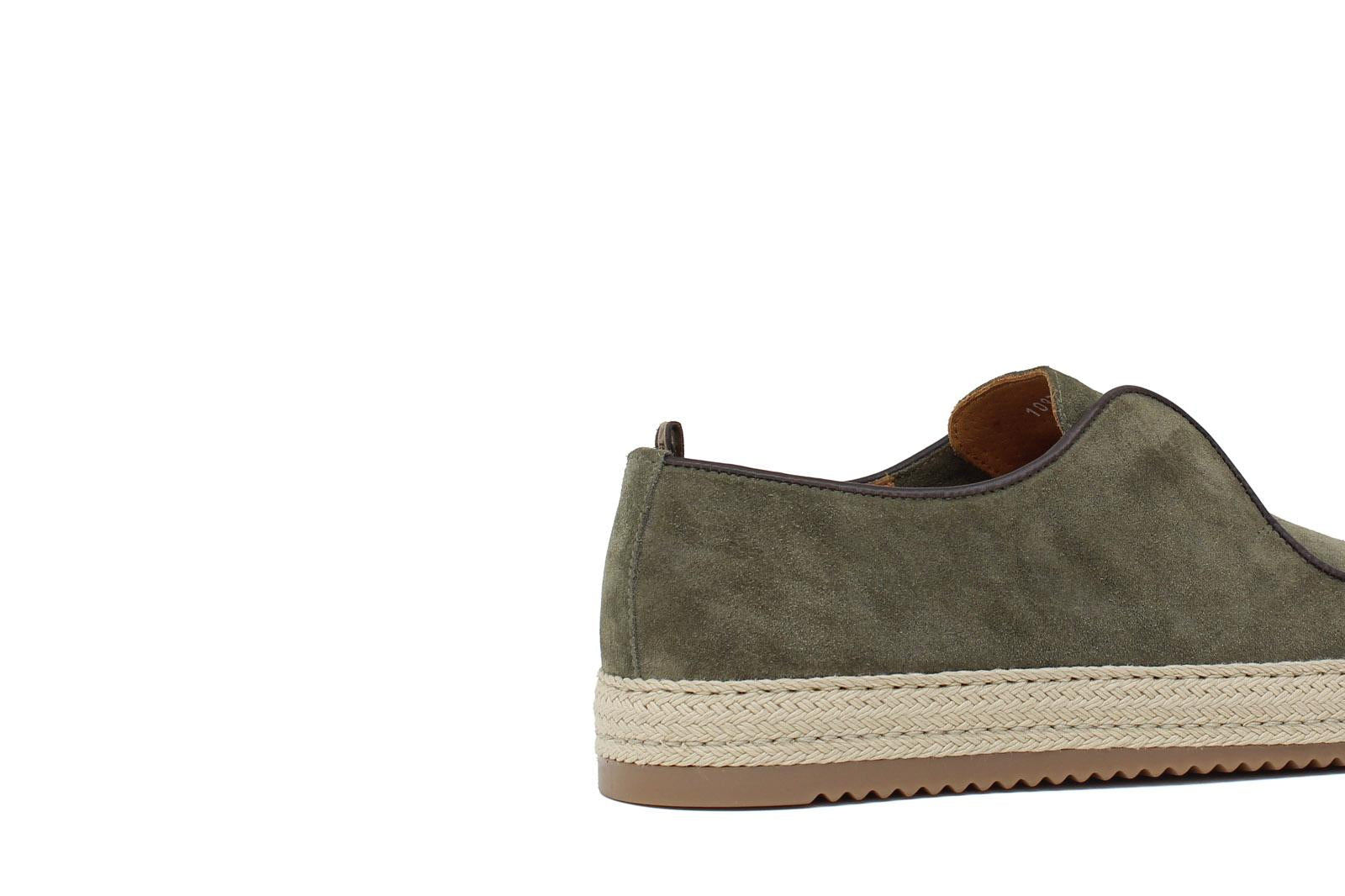 Slip on in camoscio color verde con fondo in gomma intrecciato 1093TAVER 163 ROSSI
