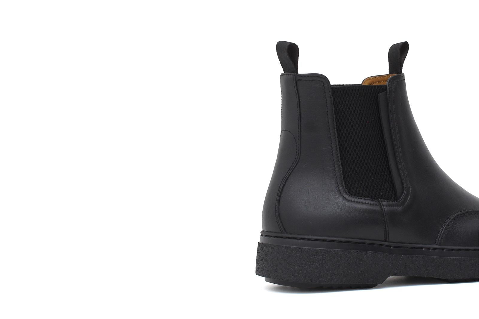 Stivaletto con elastico in vitello naturale nero e fondo in gomma leggera 1236PVN 1112 ROSSI