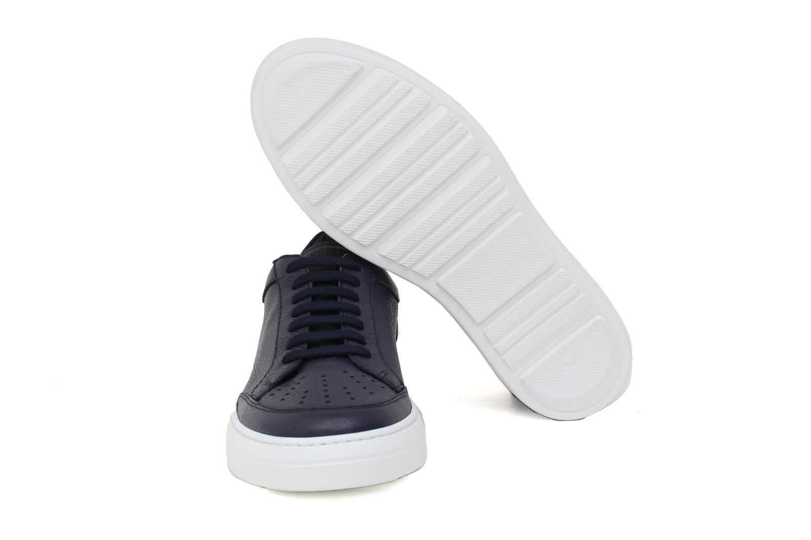 Sneaker in vitello bottalato color blu e fondo in gomma leggera 643VBOTTN 149 ROSSI