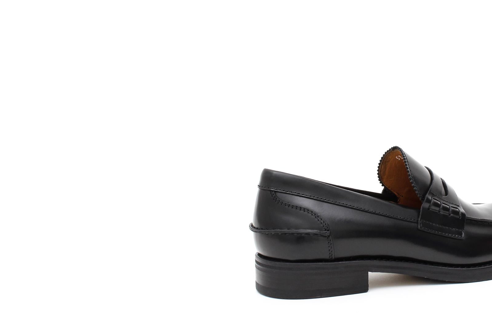 Mocassino College stile inglese in vitello spazzolato nero e fondo in cuoio 1/2 gomma 5316VCN 228 ROSSI