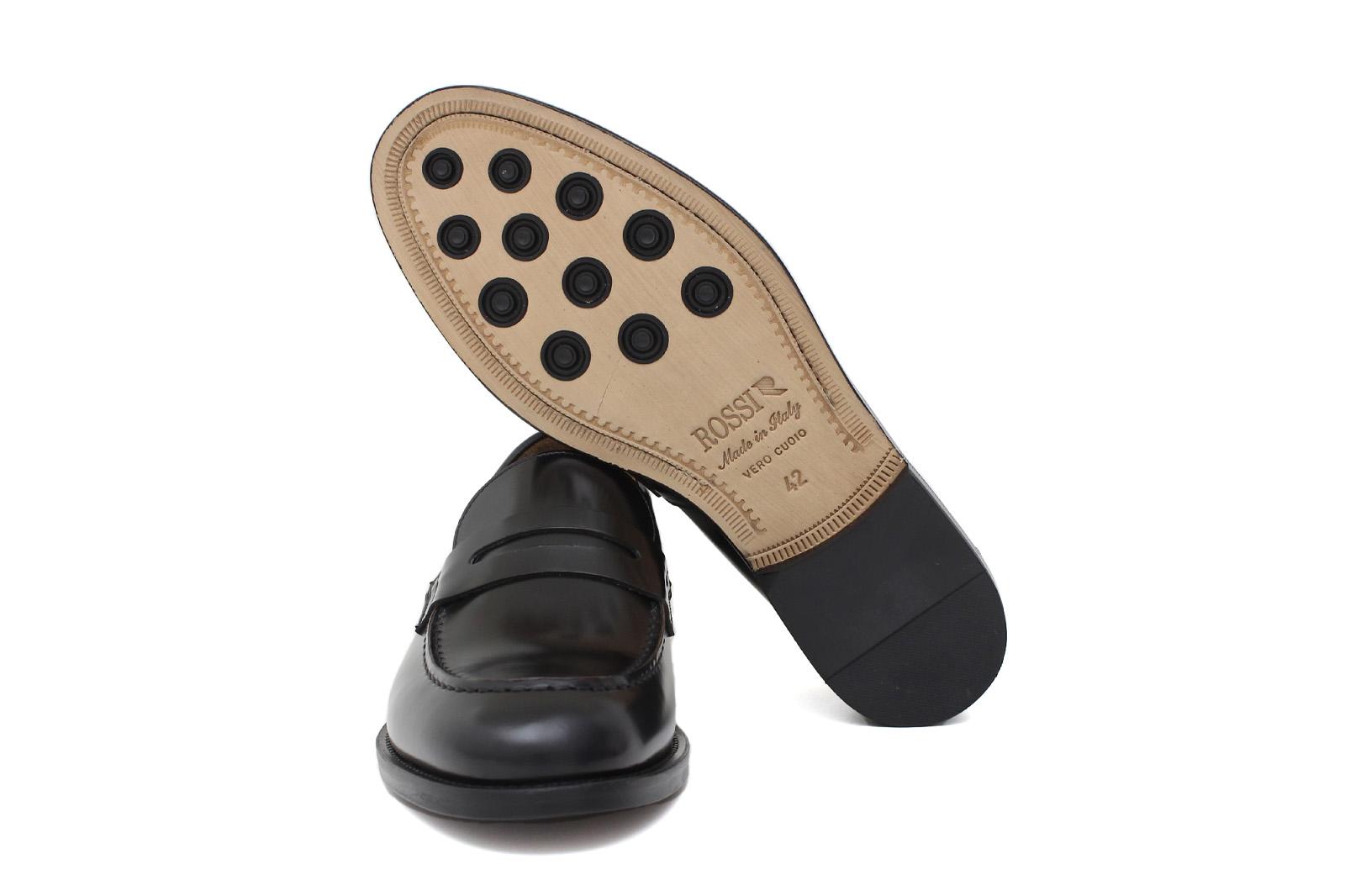 Mocassino sfoderato in vitello spazzolato nero con fondo in cuoio antiscivolo cucito blake 6651CAN 139 ROSSI
