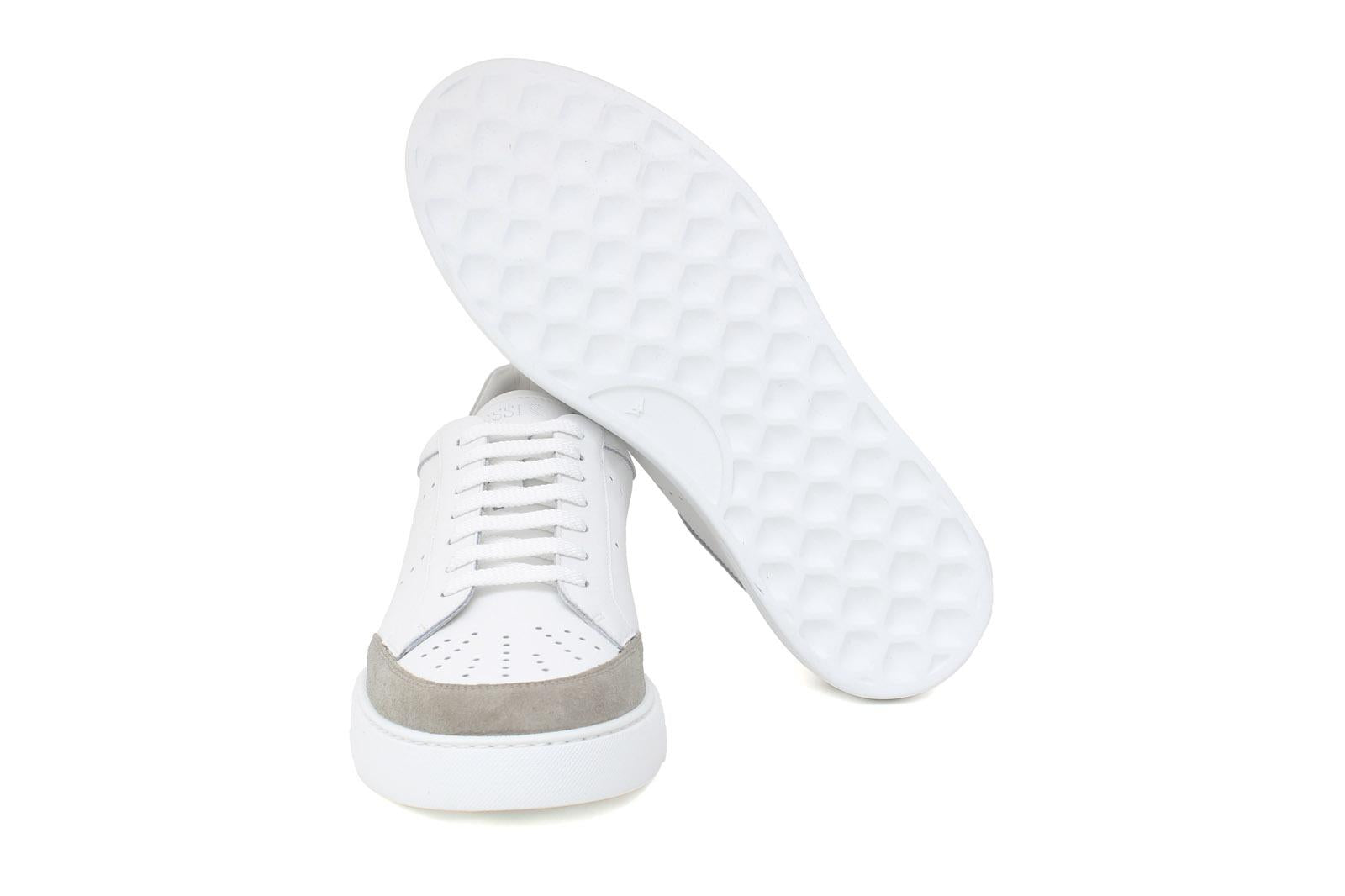 Sneaker in vitello bianco con riporto in camoscio roccia e fondo in gomma leggera 1017FLOR 230 UN ROSSI