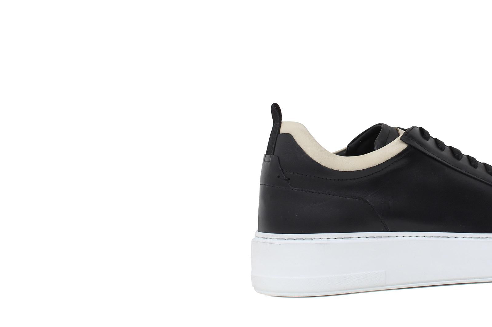 Sneakers in vitello nero con riporto in beige e fondo in gomma 872LPOLNE 1000 ROSSI