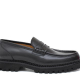 Mocassino College bordato in vitello spazzolato nero e fondo in gomma leggera 403CALNE 78 ROSSI