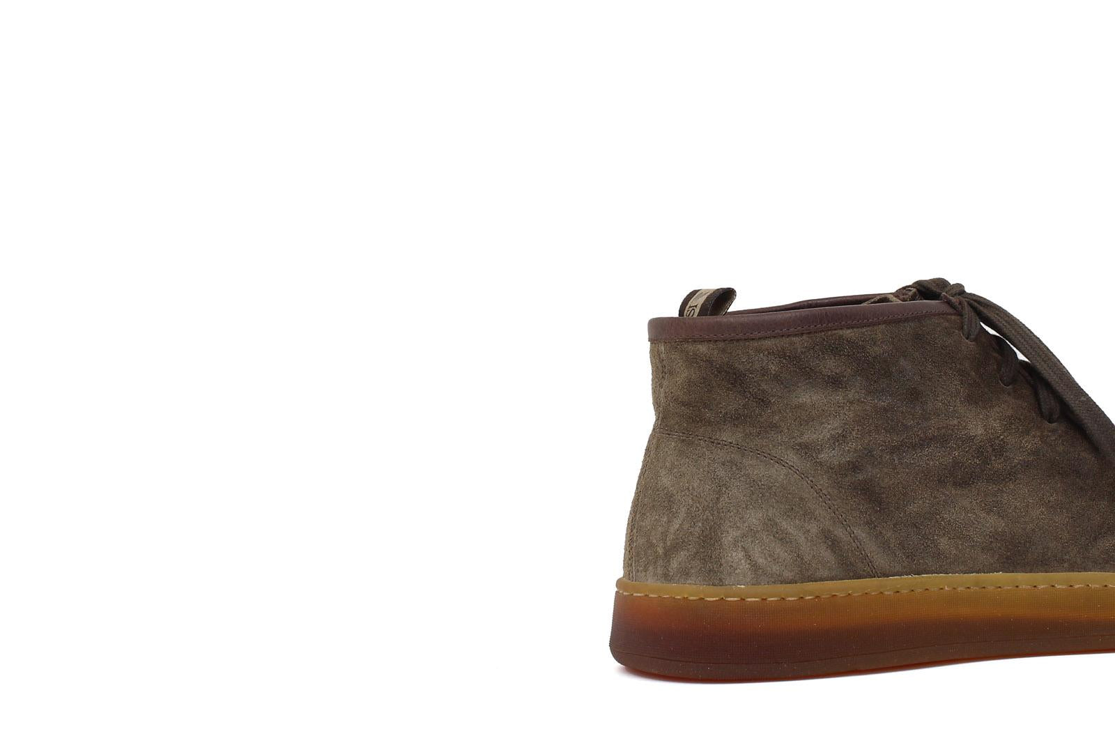 Sneaker modello ingegnere in camoscio lavato color marrone con fondo in caucciù naturale 278TSES 508 UN ROSSI