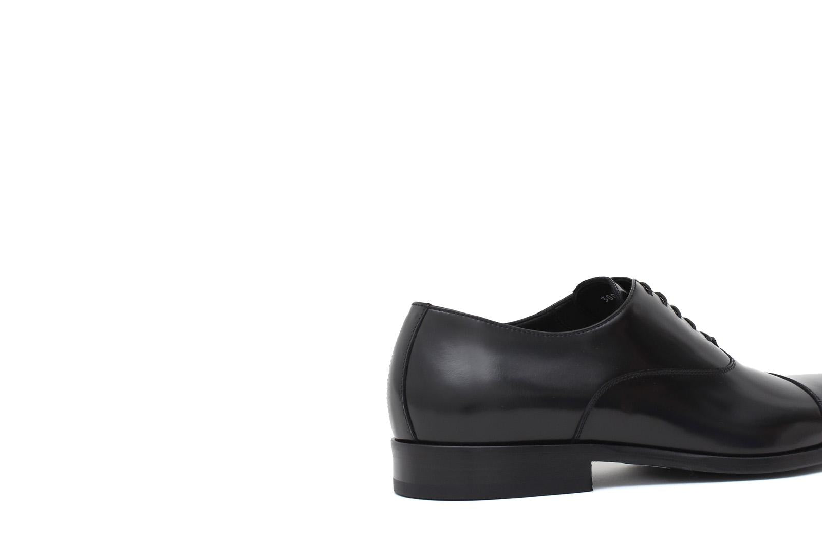 Francesina con puntalino in vitello spazzolato nero con fondo in cuoio<BR/> 300TNER 635 ROSSI