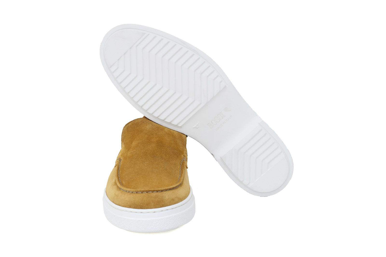Mocassino in camoscio colore ocra con fondo in gomma leggera 1081SILMOS 1113 ROSSI