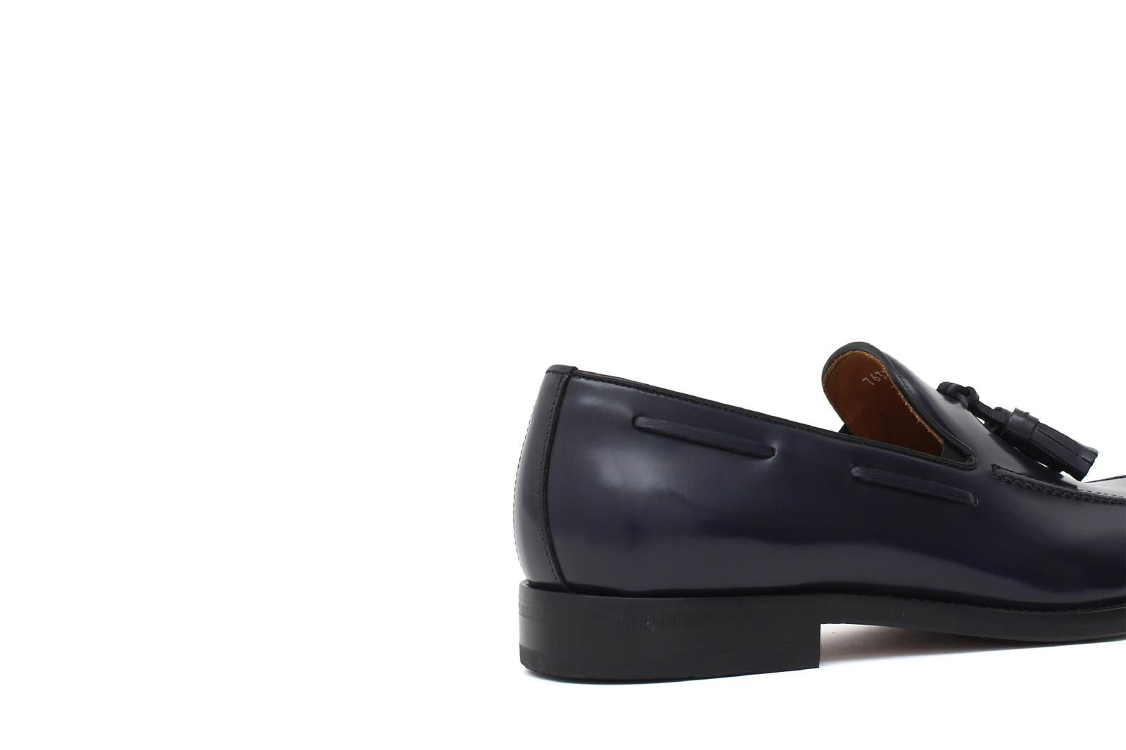 Mocassino sfoderato con mappine in vitello spazzolato blu con fondo in cuoio antiscivolo cucito blake 7637CHEB 378 ROSSI