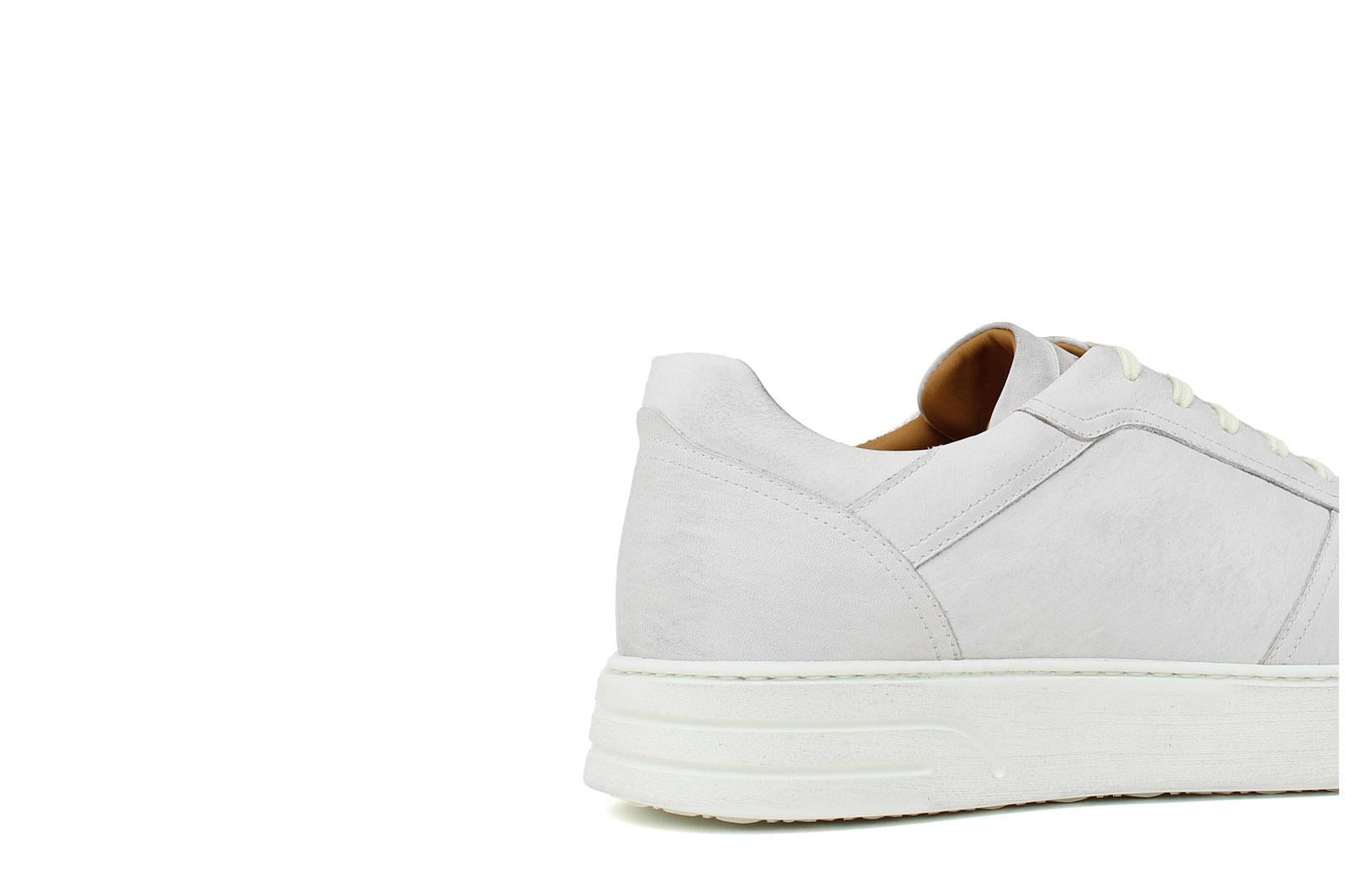 Sneakers in vitello naturale bianco antik e fondo in gomma leggera 1245CVAPAN 1066 ROSSI