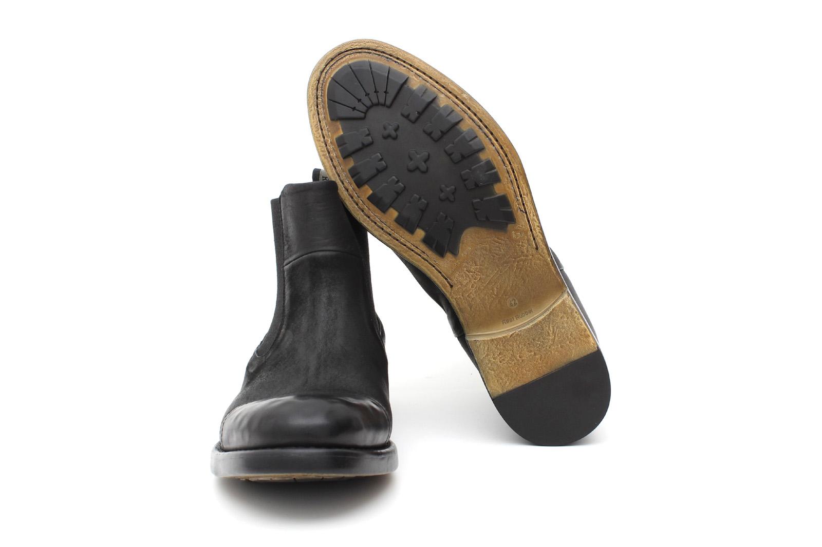 Stivaletto beatles in nabuk anticato nero con fondo in gomma 8304TBANNE 388 ROSSI