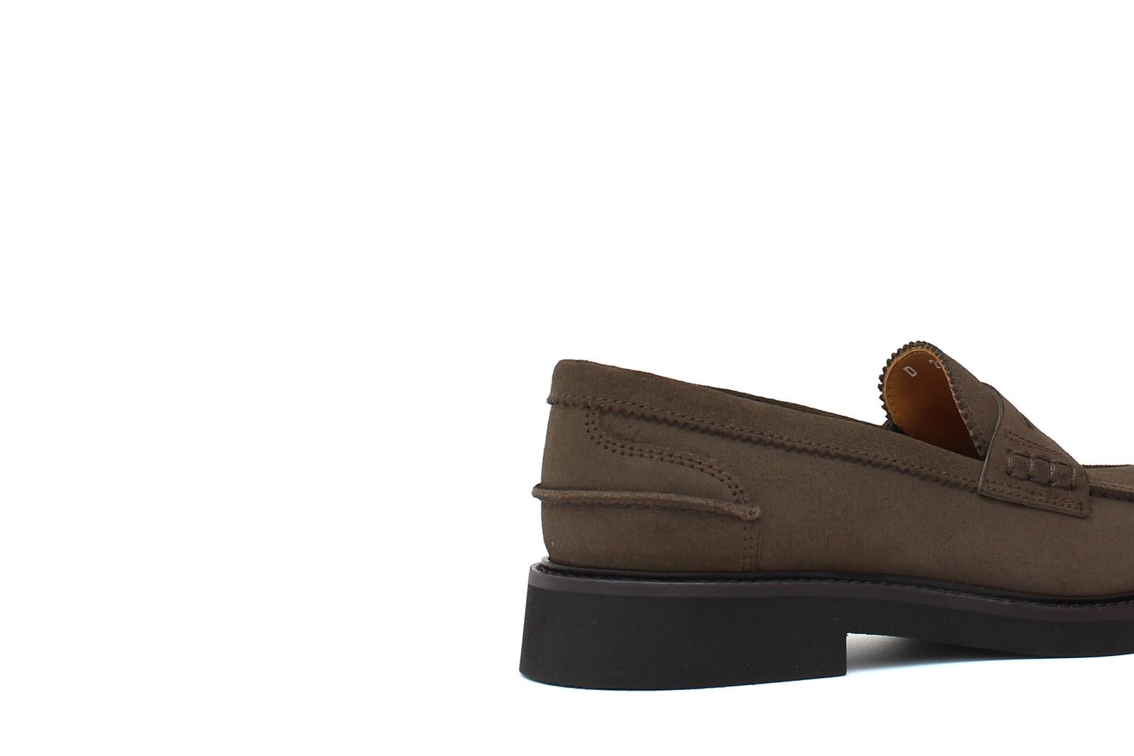 College donna in camoscio color fango e fondo in gomma leggera D201GCRIV 28 ROSSI 