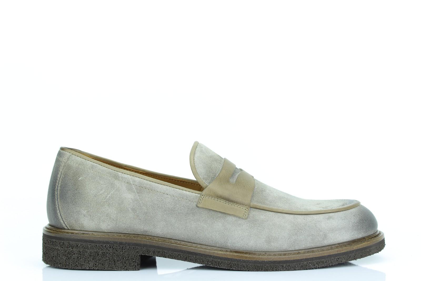 Mocassino in camoscio anticato color roccia con fondo in gomma leggera cucita 7631RUSCL 504 ROSSI 