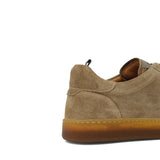 Sneaker in camoscio lavato sabbia  con  fondo in puro caucciù 275SALC 137 ROSSI 