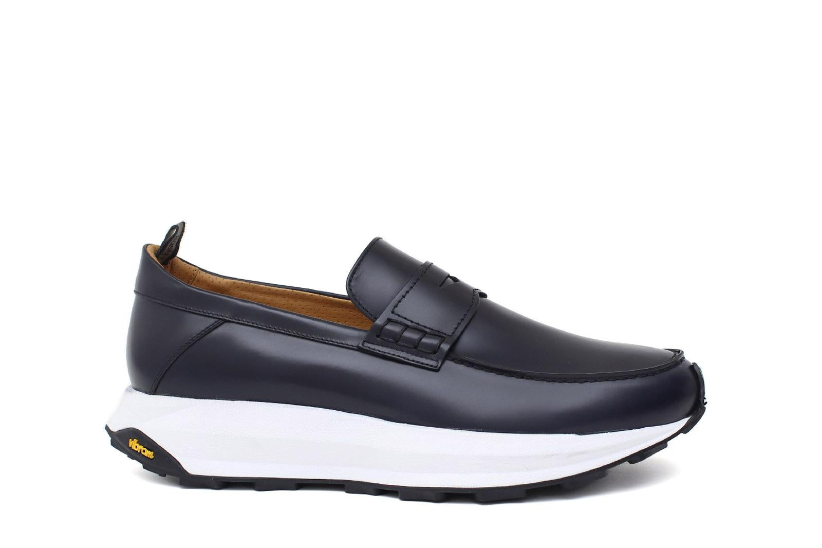 Mocassino sportivo in vitello spazzolato blu con fondo vibram leggero 277CB 20 ROSSI 
