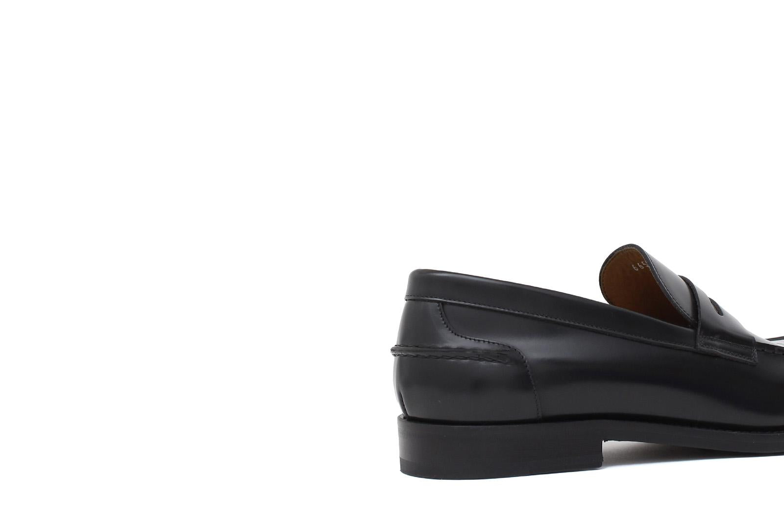 Mocassino sfoderato in vitello spazzolato nero con fondo in cuoio antiscivolo cucito blake 6651CAN 139 ROSSI 