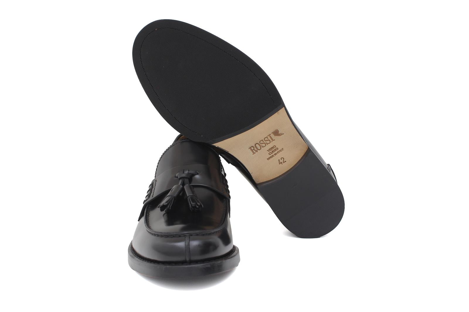 Mocassino College con nappine stile inglese in vitello spazzolato nero e fondo in cuoio 1/2 gomma 8140CNE 393 ROSSI 