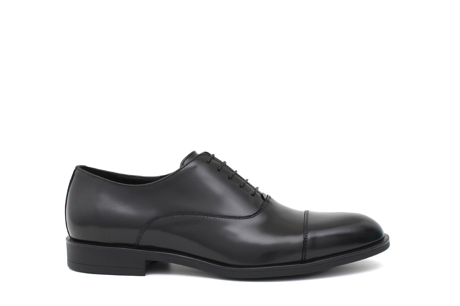 Francesina con puntalino in vitello spazzolato nero con fondo in  gomma<BR/> 300GOTNER 963 ROSSI 