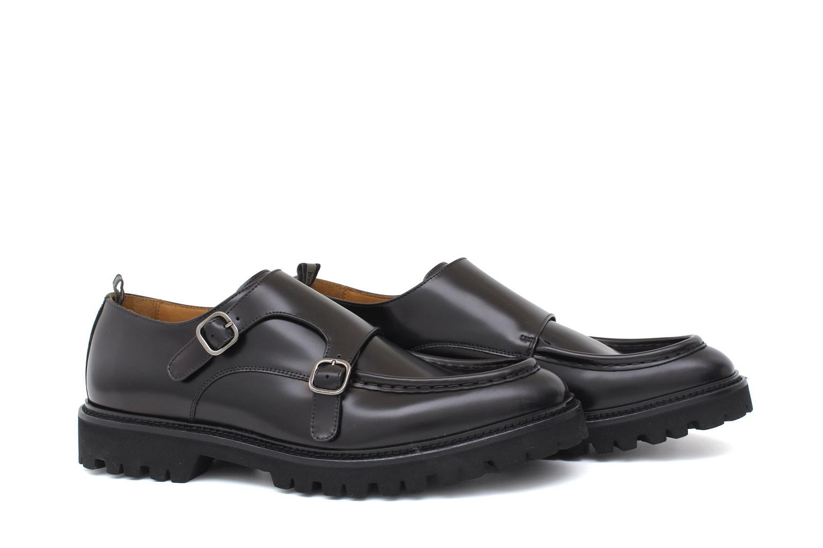 Doppia fibbia in vitello spazzolato nero e fondo gomma leggera 882CALNE 12 ROSSI 