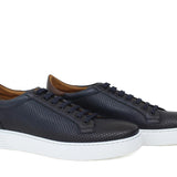 Sneaker in vitello naturale  traforato nel colore blu sfumato e fondo in gomma leggera 326DIXBLU 187 ROSSI 