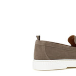 Mocassino in camoscio colore sabbia con fondo in gomma leggera<BR/> 1470FCOC 293 ROSSI 