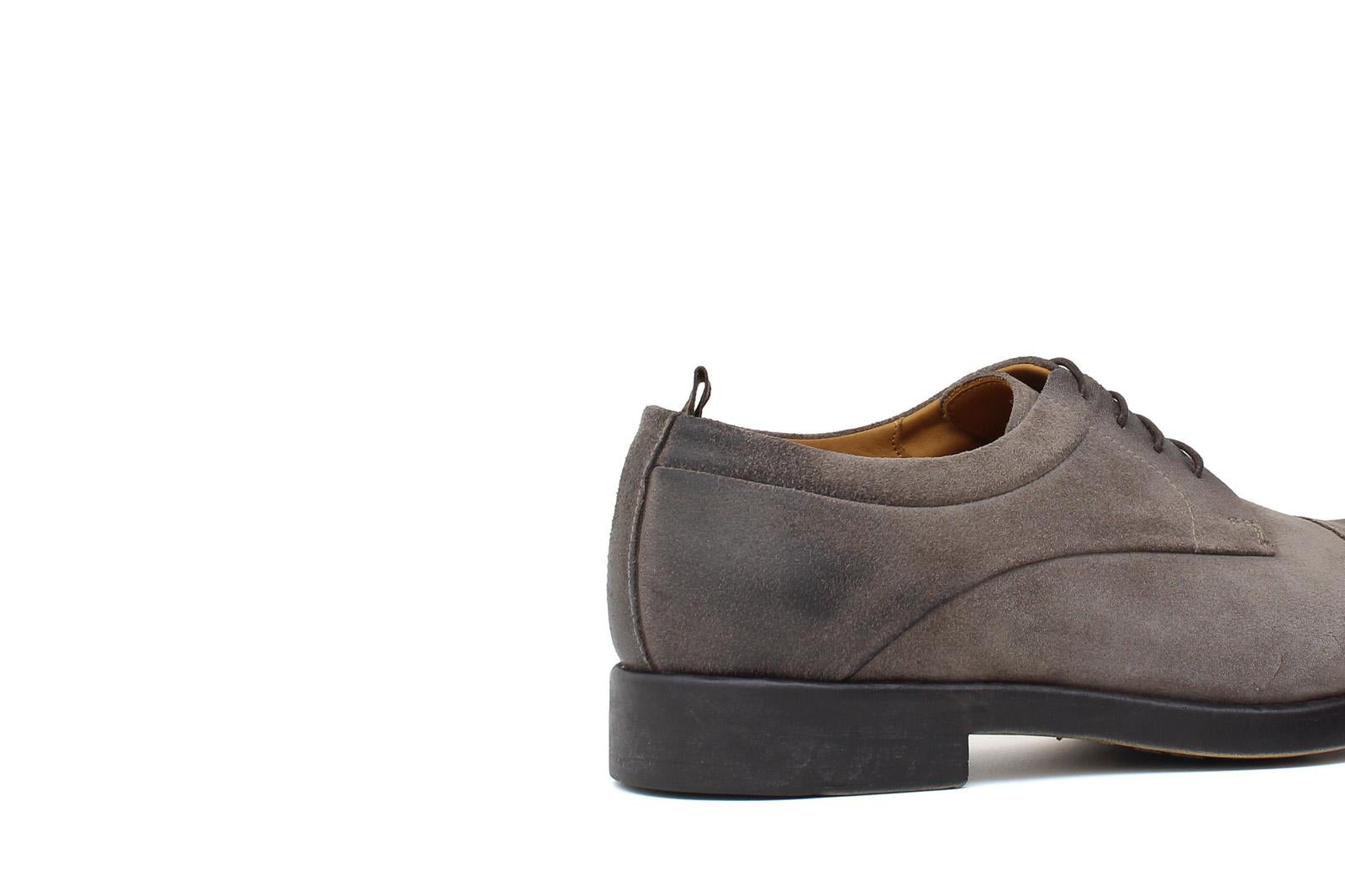 Derby con puntalino in camoscio ingrassato color sabbia e fondo in gomma cucito 8296GHSBIS 210 ROSSI 