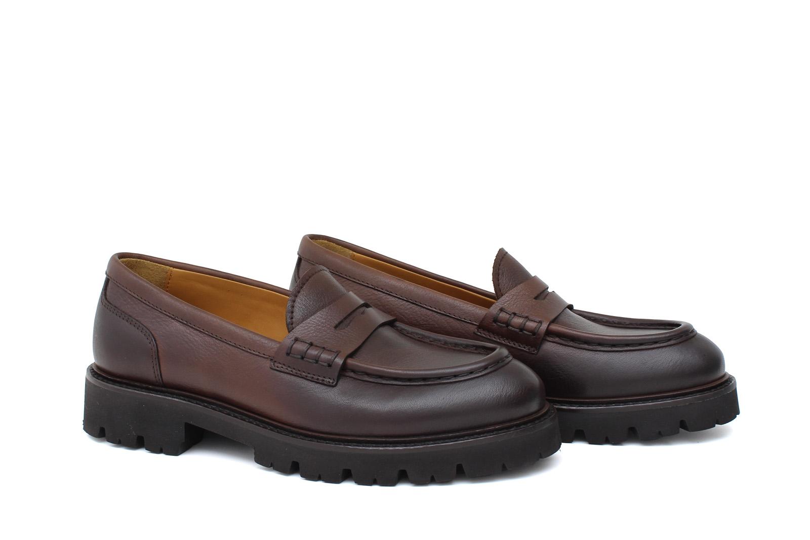 Mocassino donna stile ingegnere in vitello naturale marrone sfumato e fondo in gomma leggera D212VACAS 10 ROSSI 