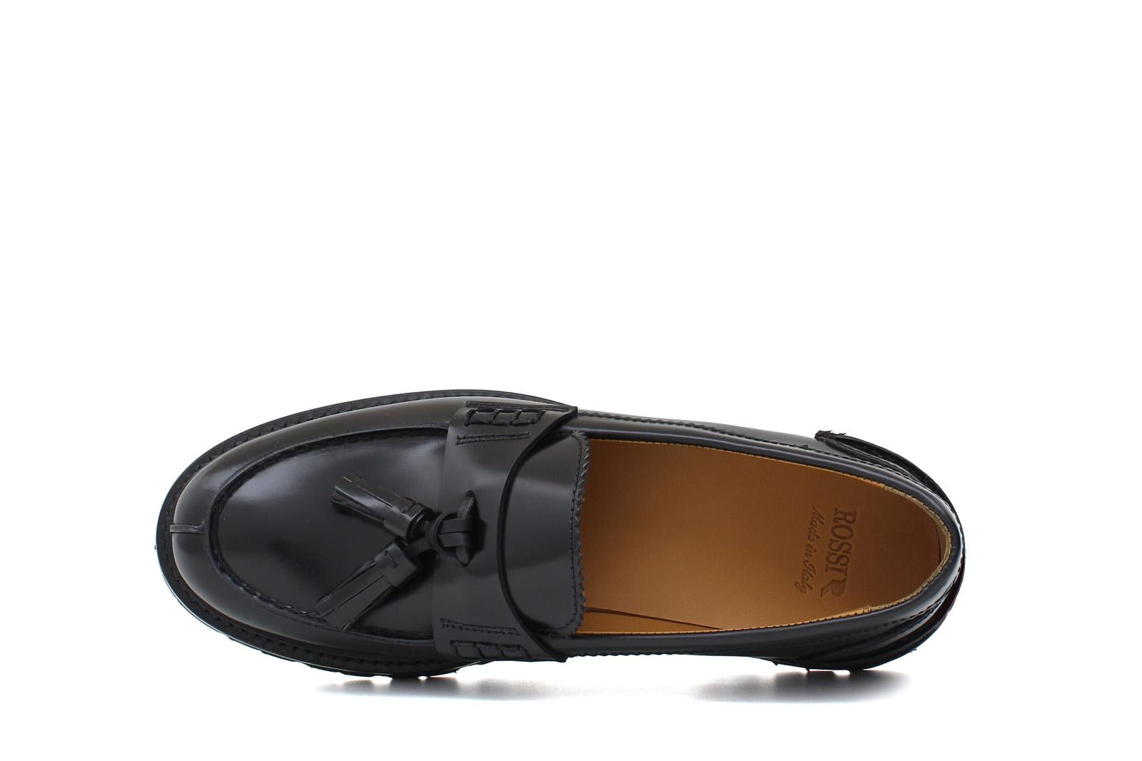 College donna stile inglese in vitello spazzolato nero  con fondo in gomma leggera D202RCNE 34 ROSSI 