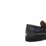 Mocassino College stile inglese in vitello spazzolato blu e fondo in gomma leggera 5316CALBLU 240 ROSSI 