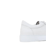 Sneaker in vitello dollaro color off white e fondo in gomma leggera cucito 643LBOW 997 ROSSI 
