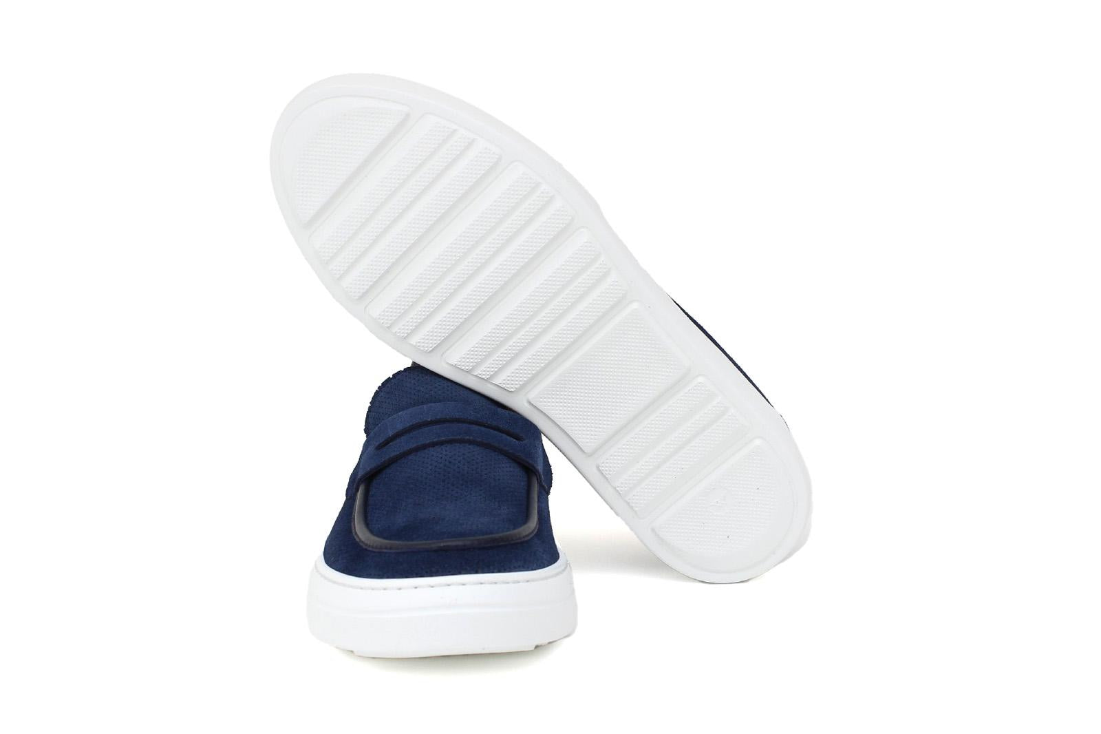 Slip on in camoscio traforato colore navy e fondo in gomma leggera 8657FOLTR 1004 ROSSI 