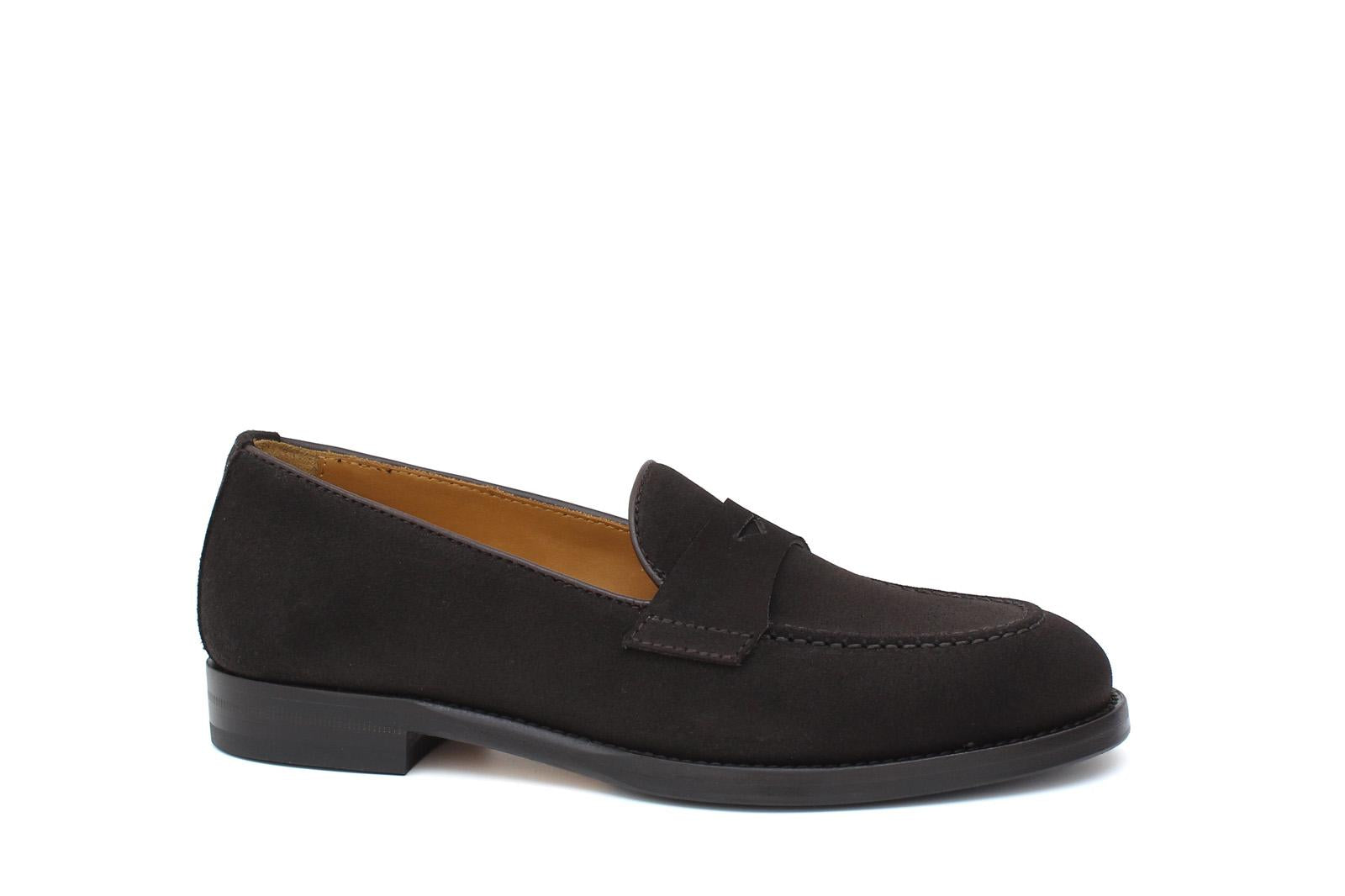 Mocassino donna con bandina in camoscio rasato testi di moro e fondo in cuoio 1/2 gomma D205CRIMOG 25 ROSSI 