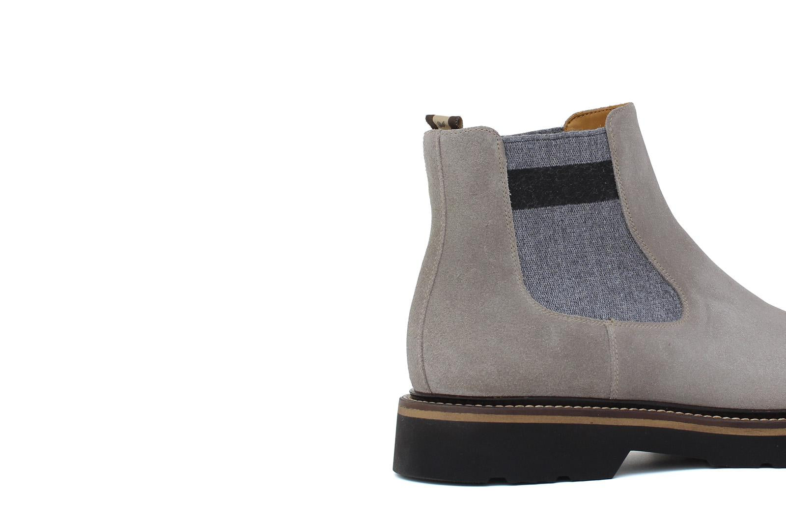 Beatles in camoscio color roccia e fondo in gomma leggera 9154CTPHSC 392 ROSSI 