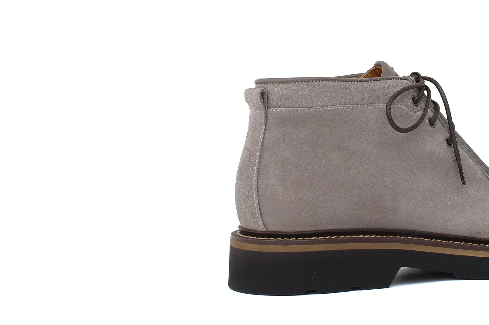 Polacchino stringato modello ingegnere in camoscio e profili in pelle color roccia con fondo in gomma leggera 1253PCHSC 120 ROSSI 