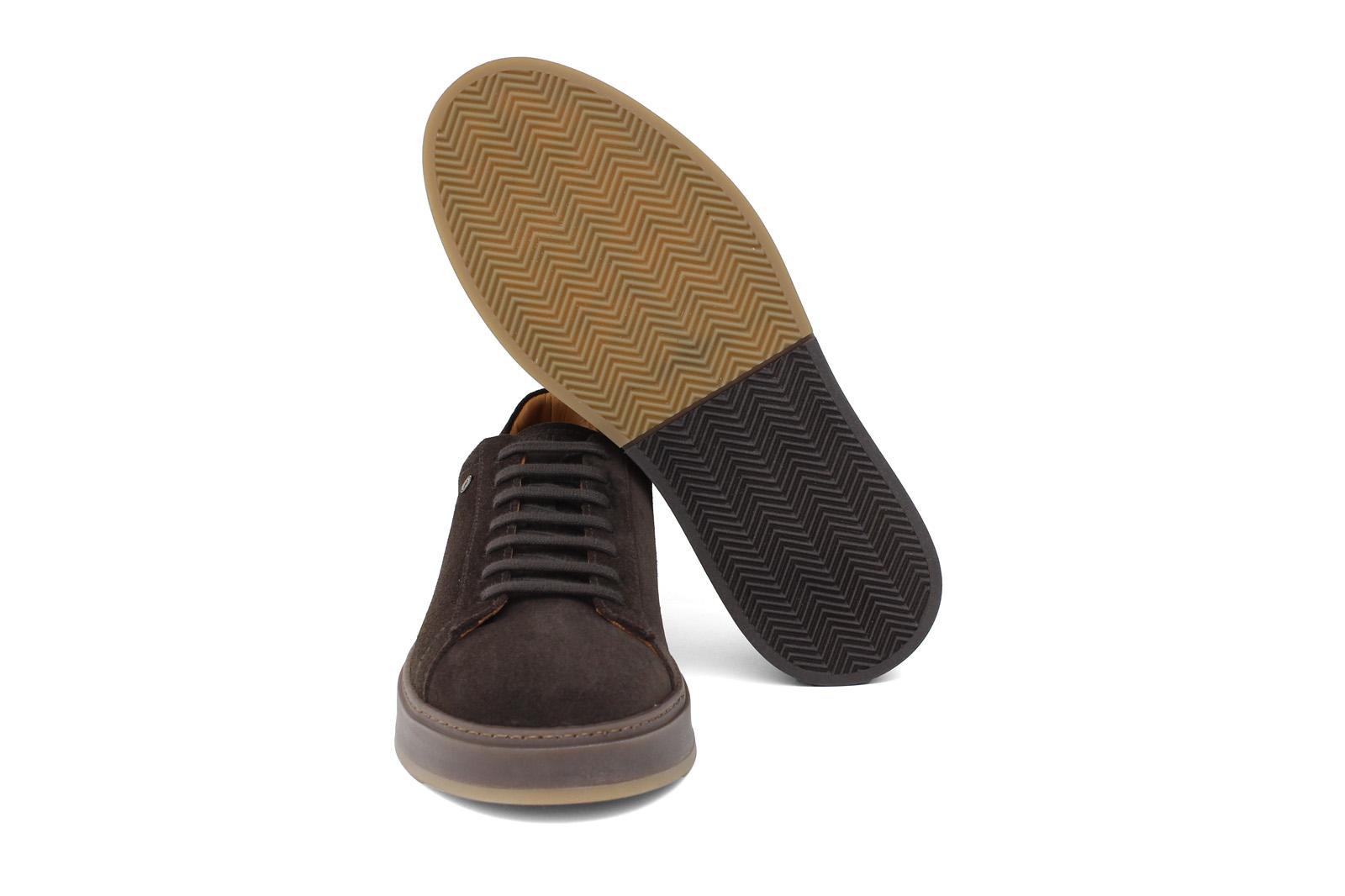 Sneaker stringata in suede testa di moro con fondo in gomma tricolore 1043LHSMO 186 ROSSI 