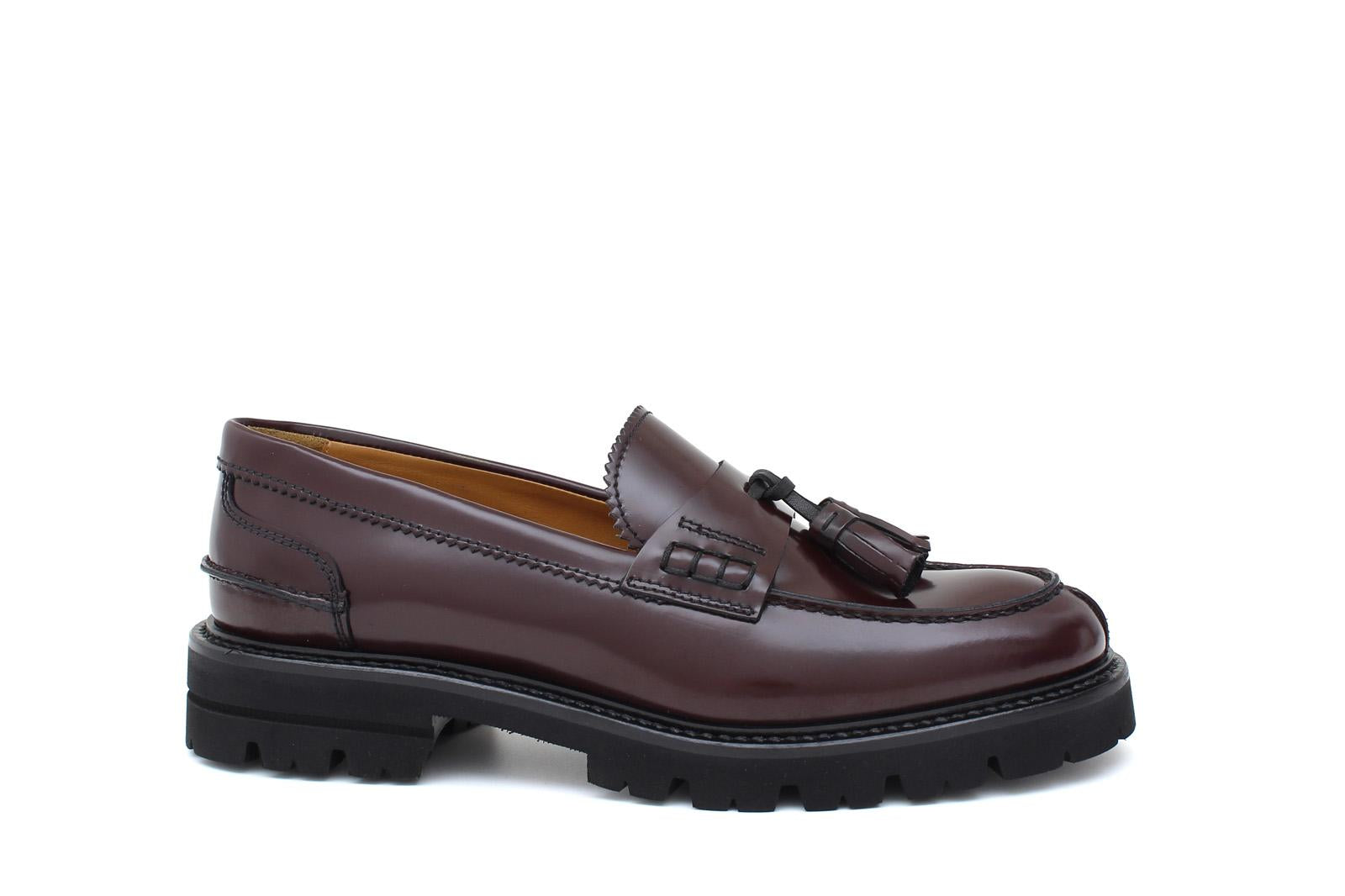 College donna stile inglese in vitello spazzolato bordò  con fondo in gomma leggera D202RCBOR 36 ROSSI 