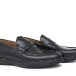 Mocassino in vitello sfoderato spazzolato nero con fondo gomma leggera 1076CNER 1095 ROSSI 